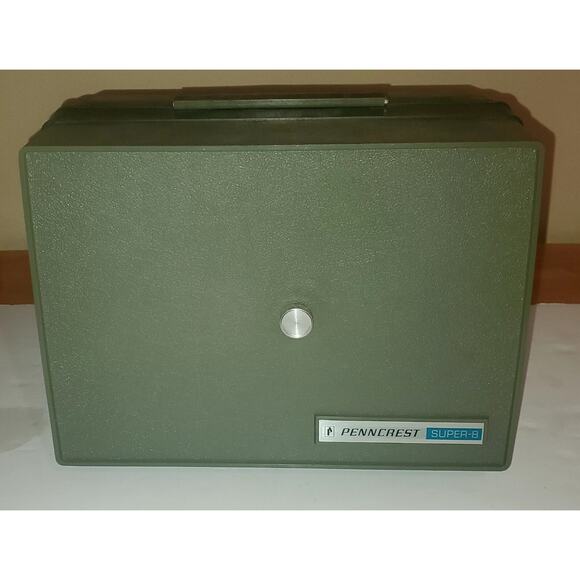 Vintage JC Penney Penncrest Super 8 Movie Camera Powers Up Untested Parts Only - Picture 9 of 9